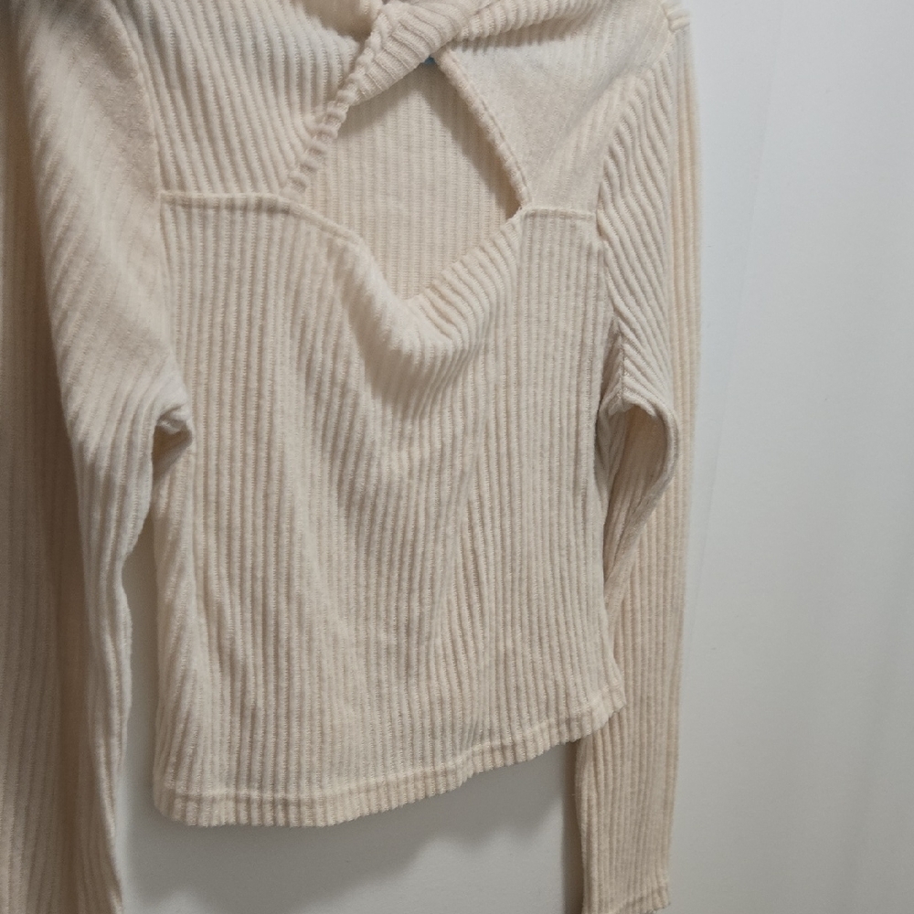 SHEIN Cream Ribbed Knit Top